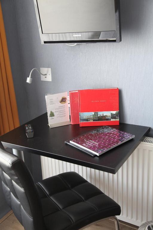Stads Hotel Boerland Еммен Номер фото