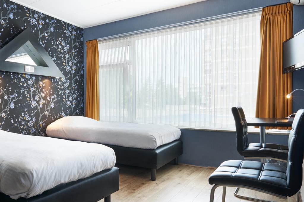 Stads Hotel Boerland Еммен Екстер'єр фото
